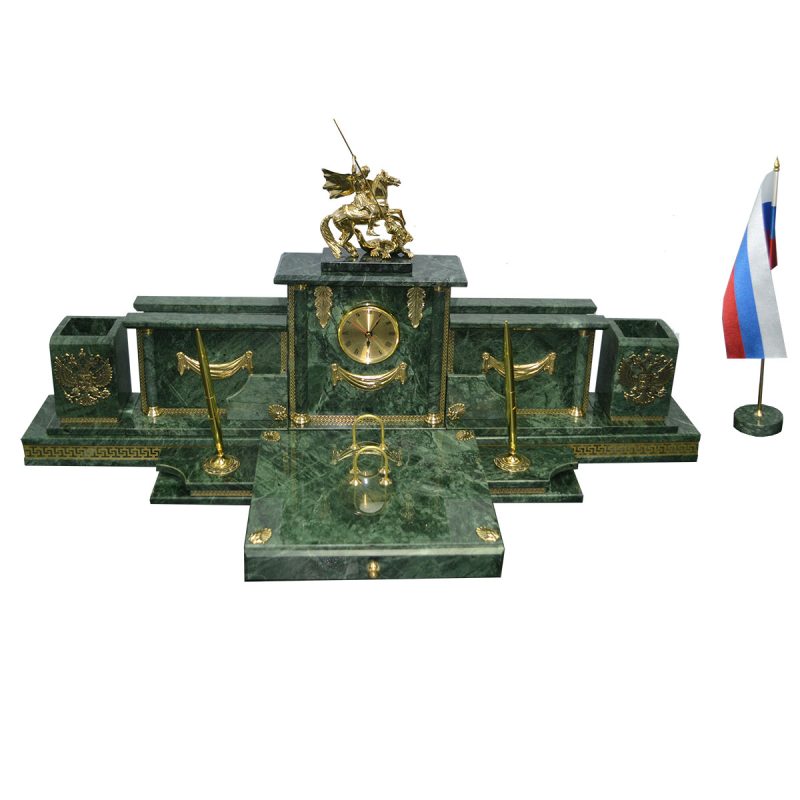 Настольный набор из зеленого мрамора  с фигурой Георгия Победоносца "Лорд 2-5"